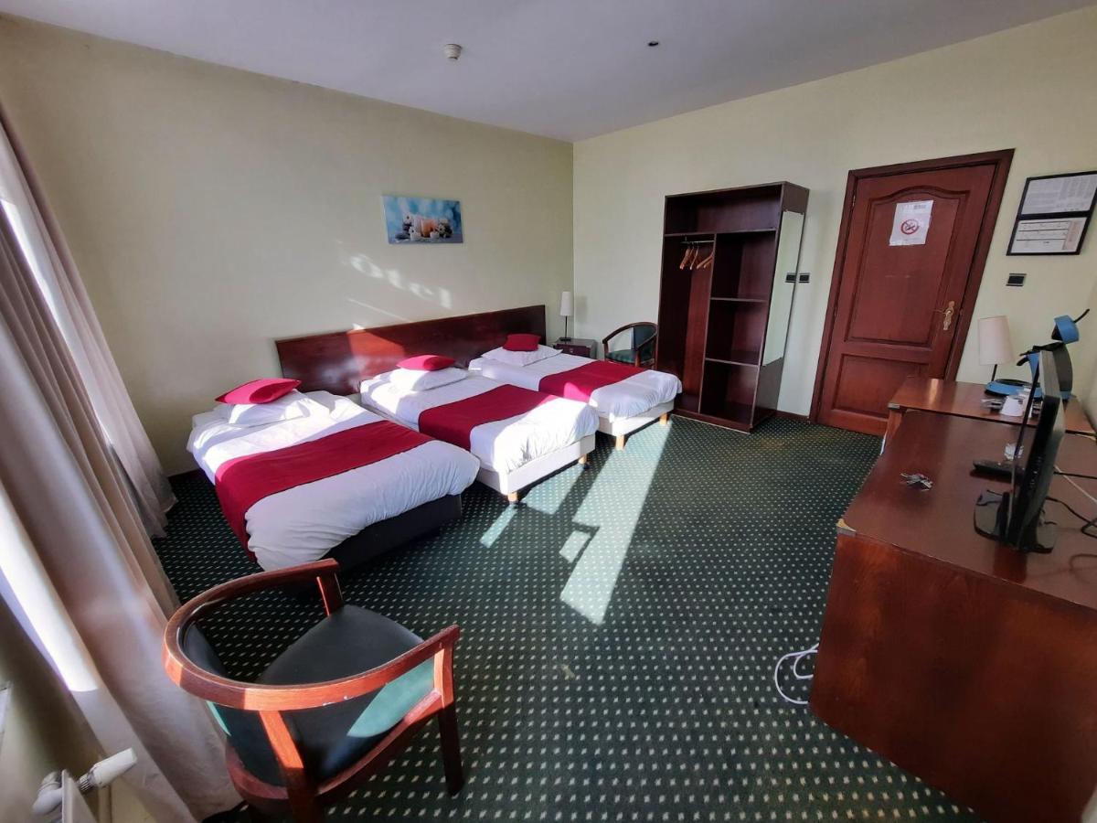 Triple Room,254249533:JPEG